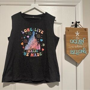 Disney Theme Long Live Magic We Made Tank 2XL EUC